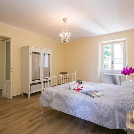 Nyaraló Rustico Panoramica Plesio